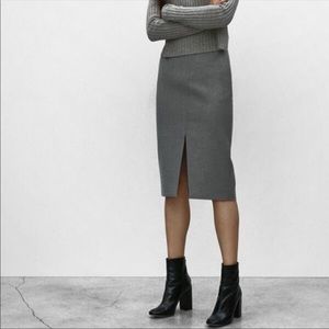 Aritzia Babaton Jax Skirt